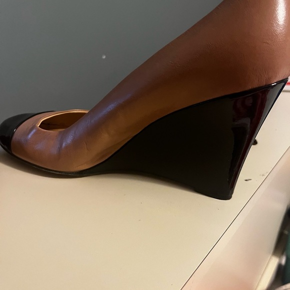 Kate Spade Tan and Black Wedge Heels - Picture 4 of 6